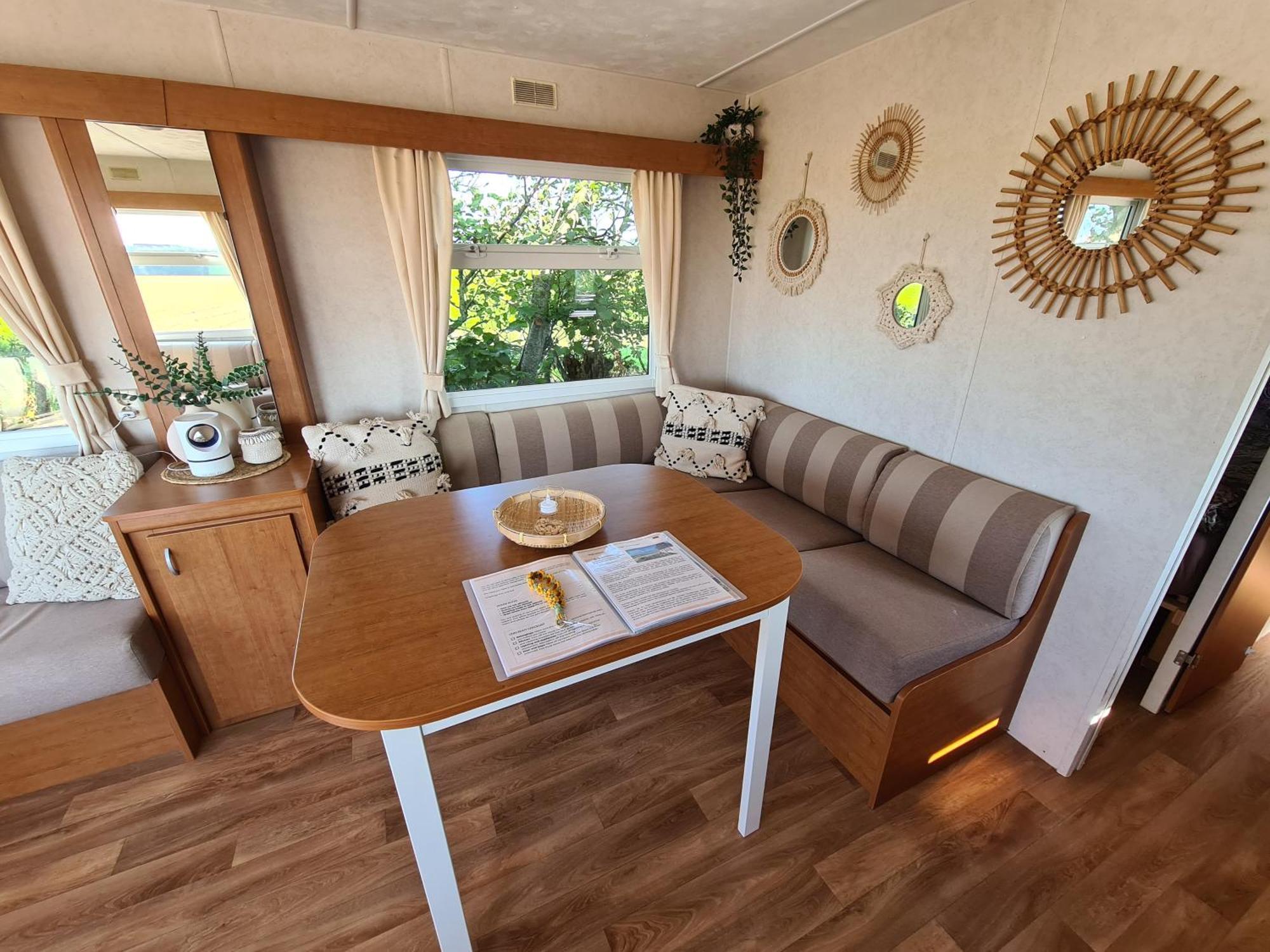 Chalet 'Como La Flor' Julianadorp Flowerfields Overview! Exterior photo