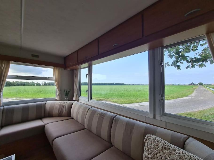 Chalet 'Como La Flor' Julianadorp Flowerfields Overview! Exterior photo